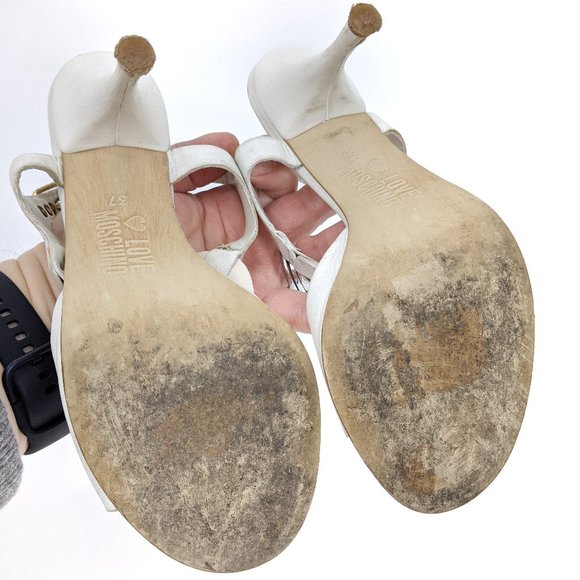 LOVE MOSCHINO Open Heart Heeled Sandals Pumps - Picture 6 of 7